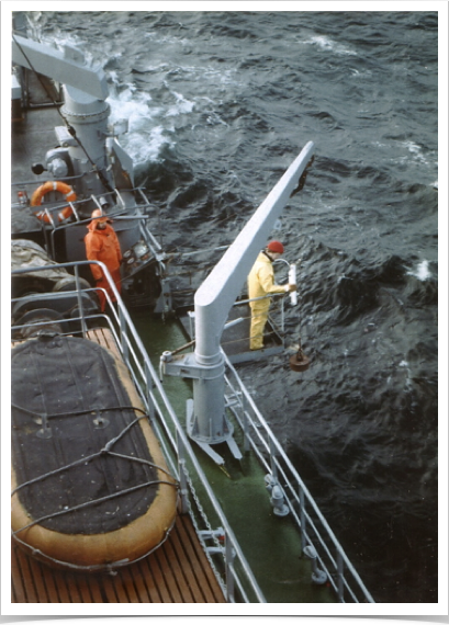 Oceanographic parameters tested with physical CTD probe and Niskin Bottle sampler for vertical temperature, salinity and oxygen profile analysis 