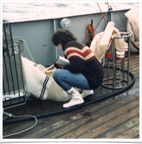 Dr. Alshuth recording the flowmeter data - used for quantitative sampling and analyzing plankton densities