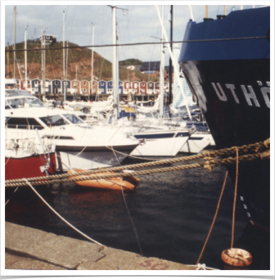FK UTHORN at Helgoland Island Harbor