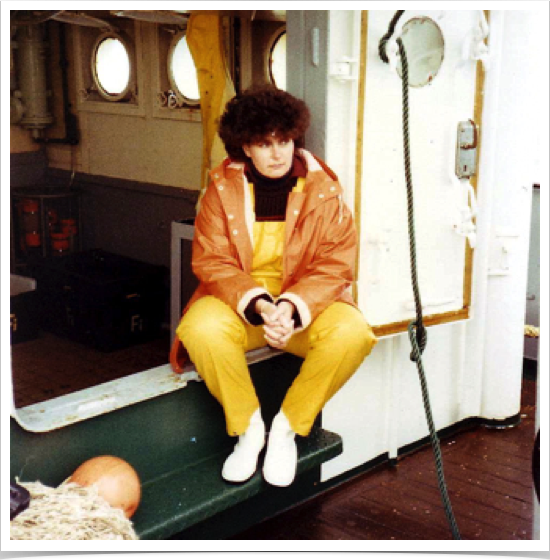 Dr. Alshuth awaiting the pelagic catch: 
Adult sprat population density and reproduction research