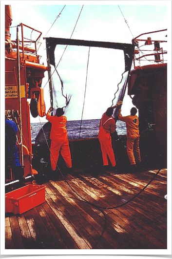 RMT - Rectangular Midwater Trawl 
