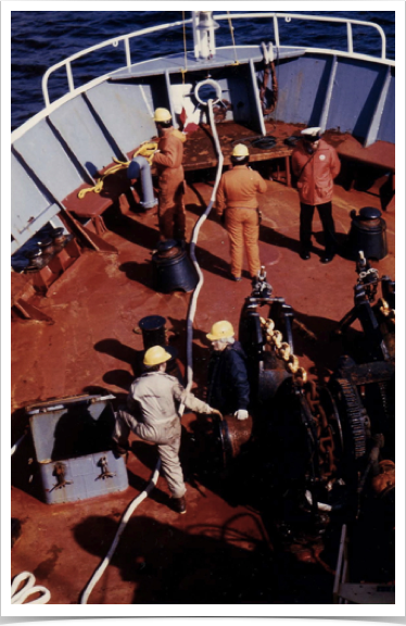 Analyzing sediment samples collected with sediment trap and evaluating geochemical oceanographic parameters.