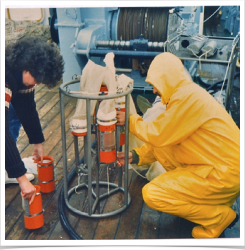 Dr. Alshuth retrieving the fresh plankton samples for transfer to the research vessel&rsquo;s wet laboratory